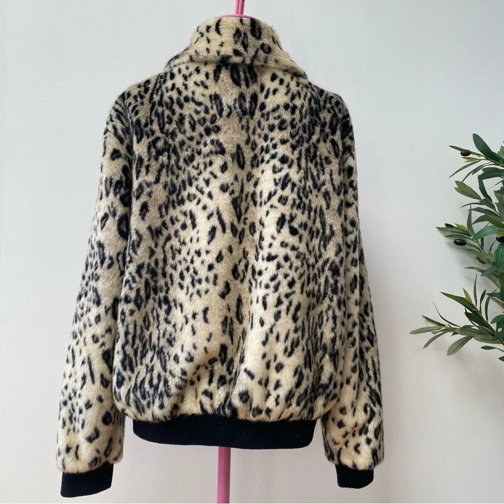 Urban Outfitters Animal Print Bomber Jacket women’s Size Small - Picture 4 of 11